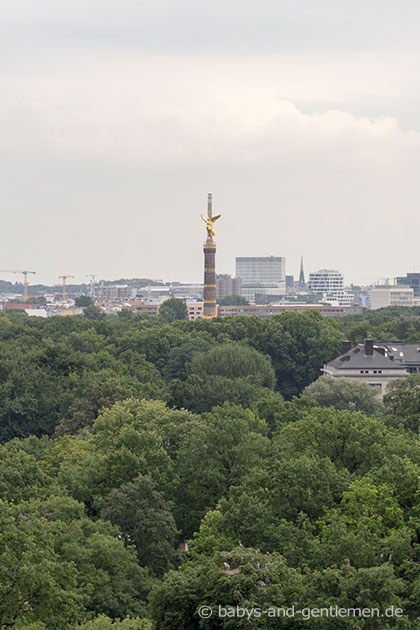 NENI Berlin: Ausblick auf die Siegessäule im Tiergarten Berlin